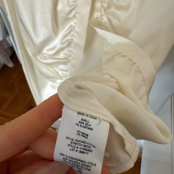 Theory chameusse cream silk blouse - Picture 3 of 4